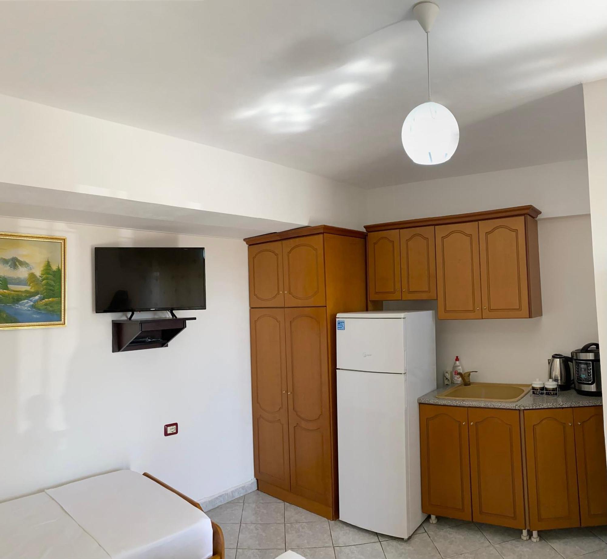 Vila Yasmin 38 Sarandë Exterior foto