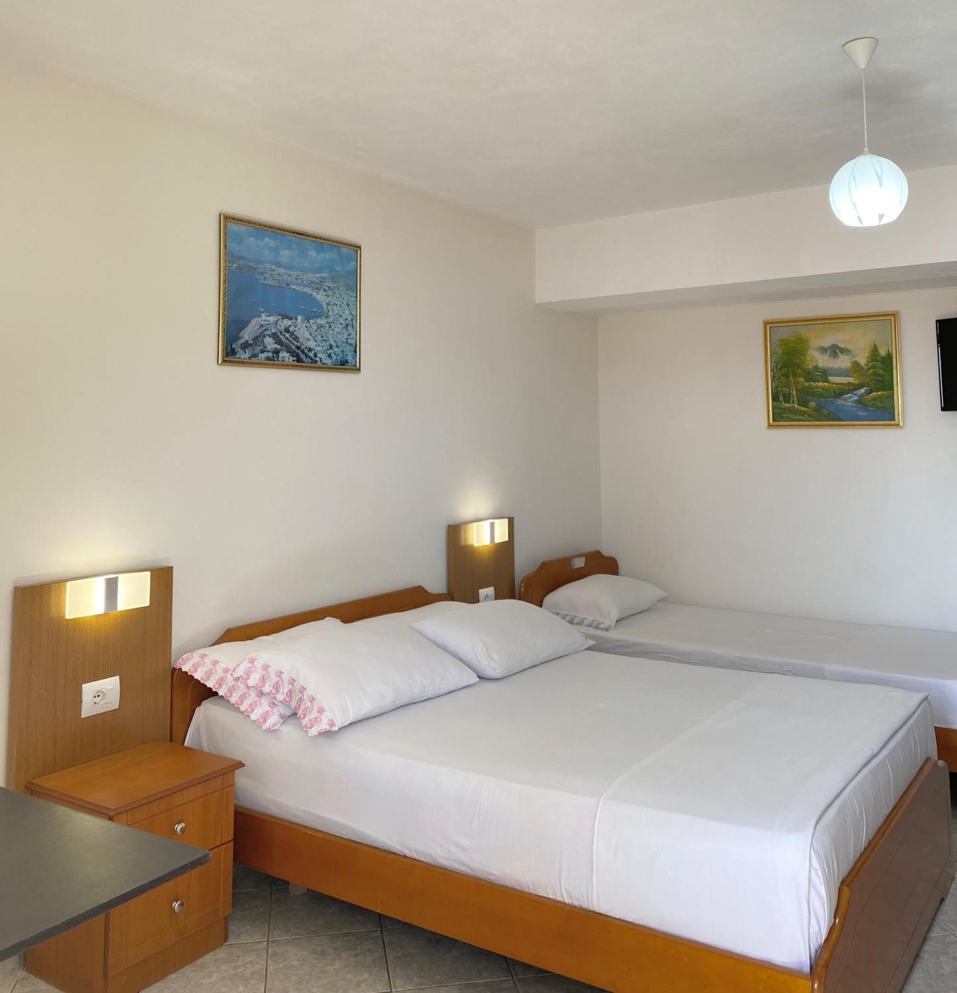 Vila Yasmin 38 Sarandë Exterior foto