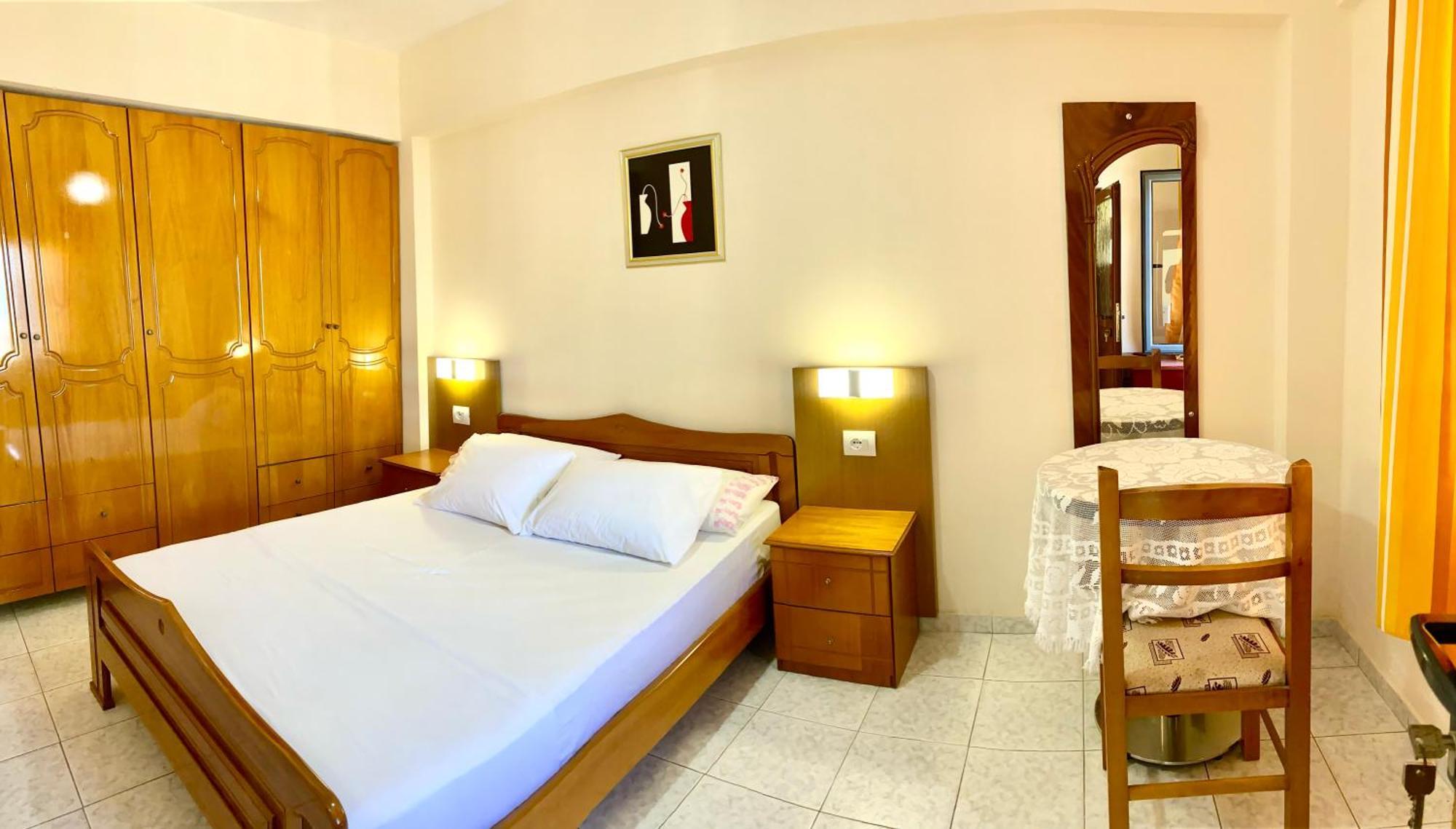 Vila Yasmin 38 Sarandë Exterior foto