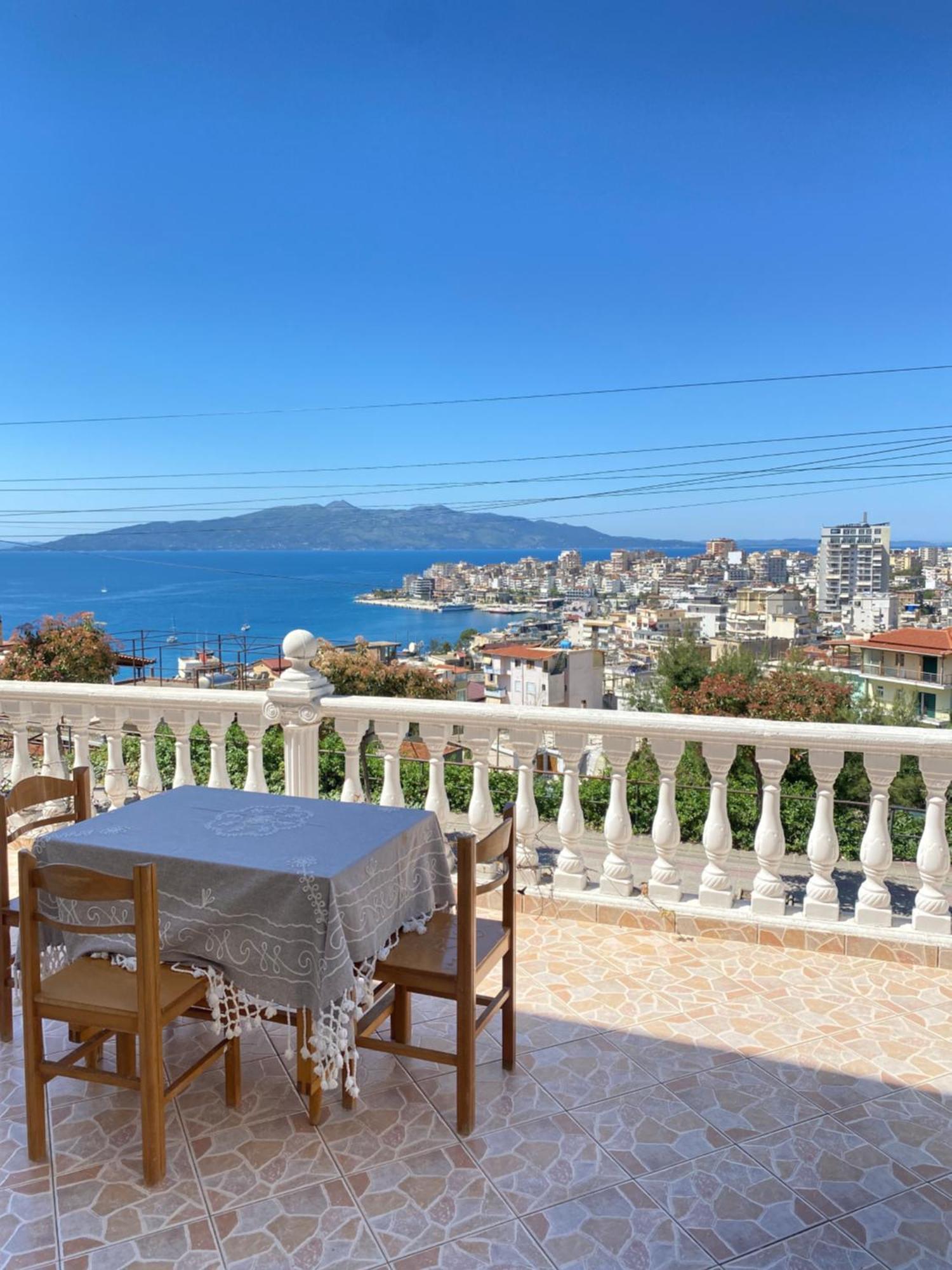 Vila Yasmin 38 Sarandë Exterior foto